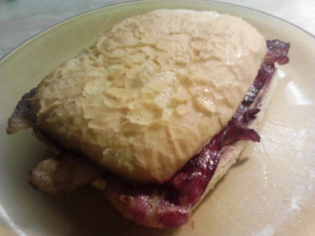 Bacon-ös pirított cibatta